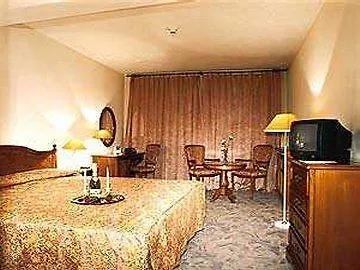 Hotel Ambassador 4*